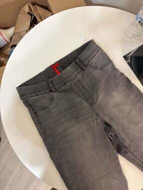 Spanx distressed skinny jeans in vintage gray